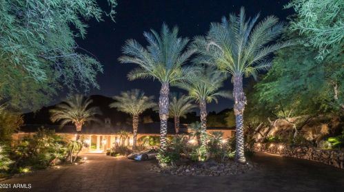 4627 Foothill Dr, Scottsdale, AZ 85253-2915