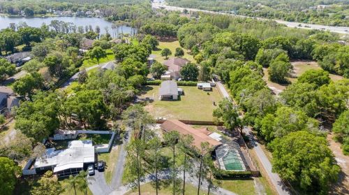 5476 Lk Le Clare Rd, Lutz FL  33558-8013 exterior