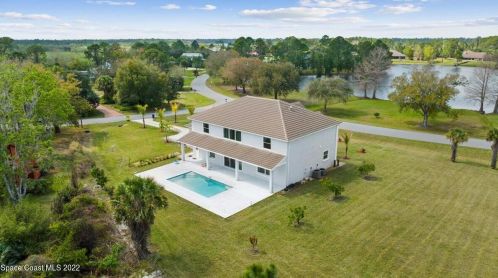 3960 Rambling Acres Dr, Titusville, FL 32796-0036