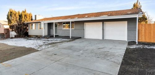 1918 Settlers Dr, Pueblo, CO 81008-1832