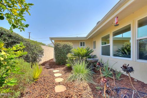 8513 Callita St, San Gabriel CA  91775-1815 exterior