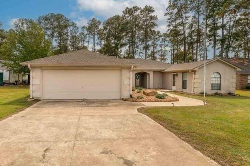 251 Bayview Dr, Browndell, TX 75931-5675
