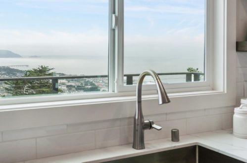 162 Beachview Ave, Pacifica CA  94044-1512 exterior