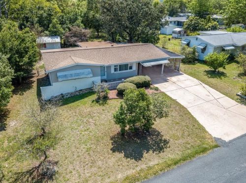 9 Davis St, Beverly Hills FL  34465-3615 exterior