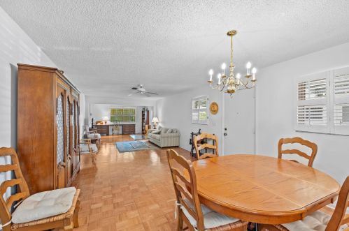 809 Meadowlark Ln, Delray Beach FL  33445-1853 exterior