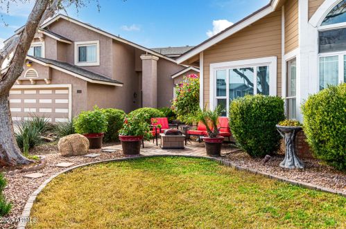 23630 40th Ln, Glendale, AZ 85310-4046