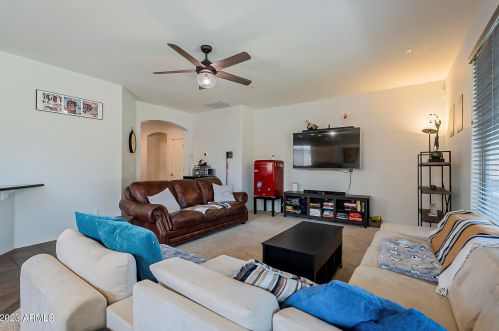 2118 Glacier Pl, Chandler AZ 85249-5545 exterior