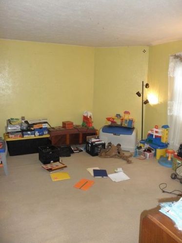 23 Pitt St, Canonsburg PA  15317-3838 exterior