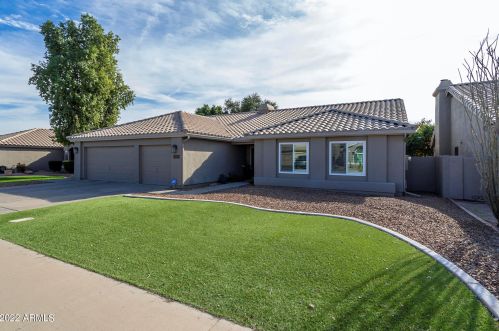 2129 Ivanhoe St, Chandler, AZ 85224-6950