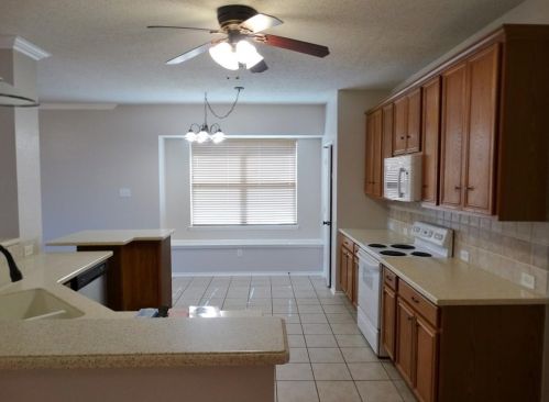 7208 Yellowstone Dr, Frisco, TX 75033-3170