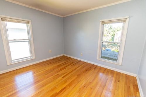 60 Marion St, Bridgeport CT  06606-4675 exterior