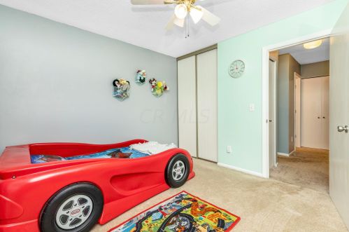 5352 Sandpiper Dr, Orient OH  43146-9228 exterior