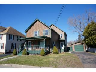 2 Niquette Ct, Winooski, VT 05404-1854