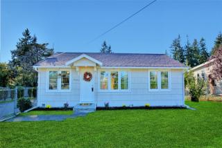 16315 Meridian Ave, Seattle, WA 98133-5835