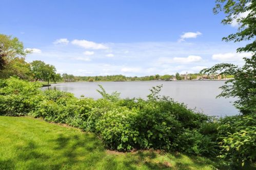 2 3 St, Hobart IN 46342-4306 exterior