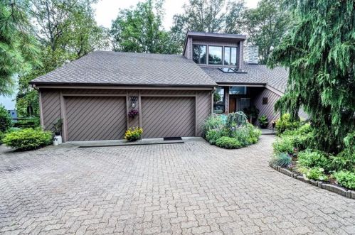105 Wildwood Cir, Gibsonia, PA 15044-7424