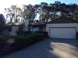 1460 Manor Pl, Monterey, CA 93940-4911