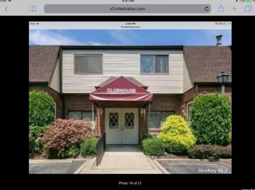 143 Cambridge Dr, Copiague, NY 11726-3238
