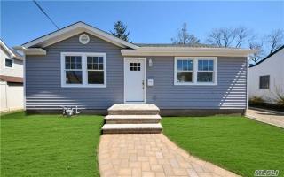231 Park Ln, East Massapequa, NY 11758-4312