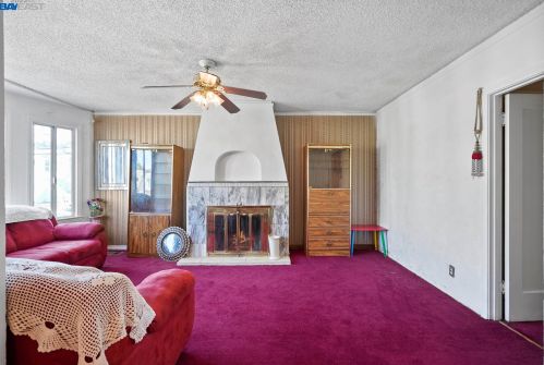 69 Cavour St, Daly City CA  94014-2244 exterior