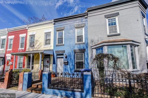 1003 Lamont St, Washington DC  20010-2422 exterior