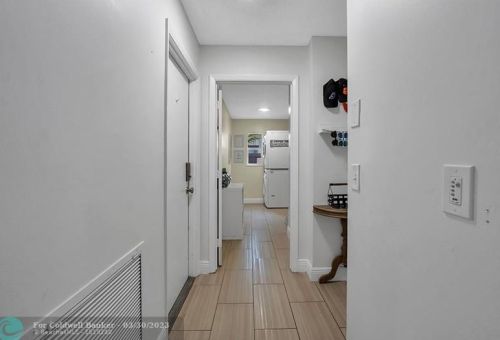 16340 11th St, Hollywood FL 33027-5115 exterior