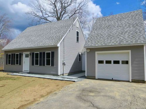 41 Harvey Lake Rd, Northwood, NH 03261-3910