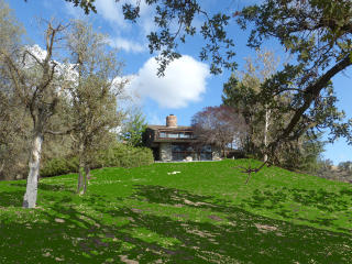 27351 Oakflat Dr, Tehachapi CA  93561-9204 exterior