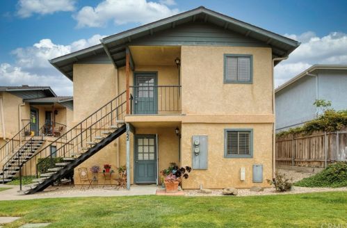 1048 Baden Ave, Pismo Beach, CA 93433-2725