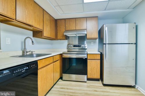 1507 Steamboat Sta, Southampton, PA 18966-4182