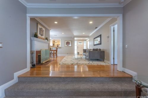 2845 Iroquois Ave, Long Beach CA  90815-1509 exterior