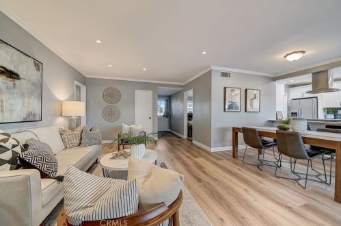 820 Stevely Ave, Long Beach CA 90815-3557 exterior