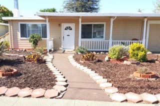 320 Cortez Dr, Petaluma CA  94954-3408 exterior