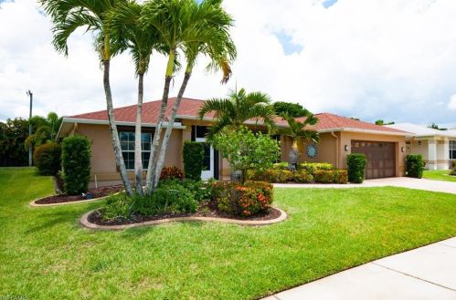23437 Coral Bean Ct, Bonita Springs, FL 34134-9127