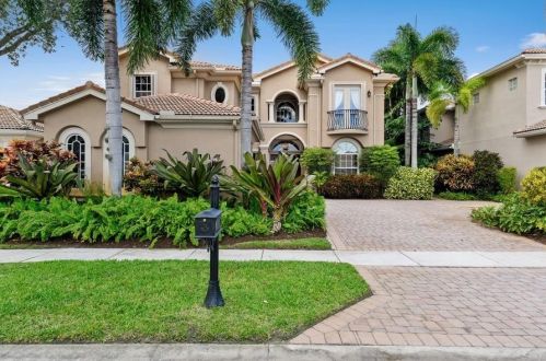 8101 Laurel Ridge Ct, Delray Beach, FL 33446-9537