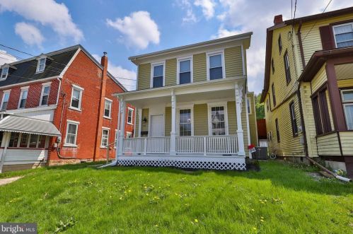531 Washington St, Slatington PA  18080-1616 exterior