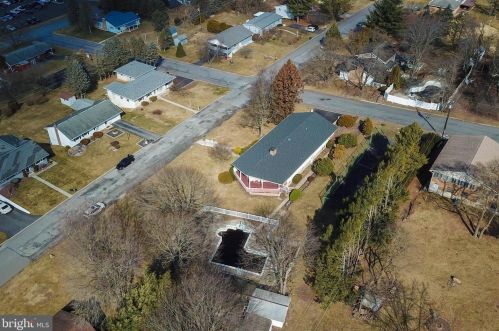 671 Mill St, Palmerton PA  18071-9770 exterior