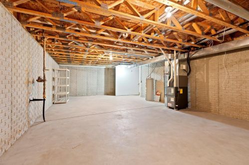 602 Park Dr, Waterford WI 53185-2891 exterior