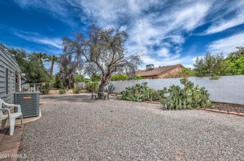 25403 Wyoming Ave, Chandler AZ  85248-6460 exterior