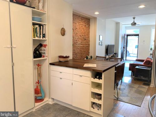 2210 Coral St, Philadelphia PA  19125-1512 exterior