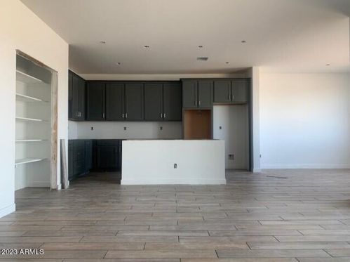 16906 Fetlock Trl, Sun City, AZ 85387-1084