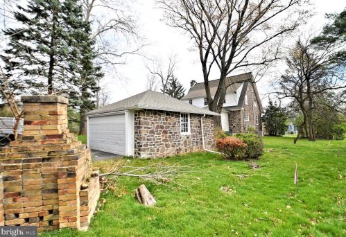 3023 Dekalb Blvd, Norristown, PA 19401-1502