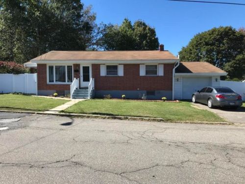 948 Seybert St, Hazle Township, PA 18201-2561