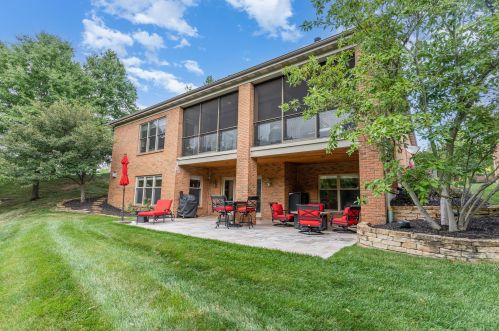 962 Riva Ridge Ct, Hamilton KY  41091-9601 exterior