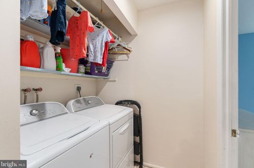 216 Providence Frg Rd, Limerick PA 19468-2905 exterior