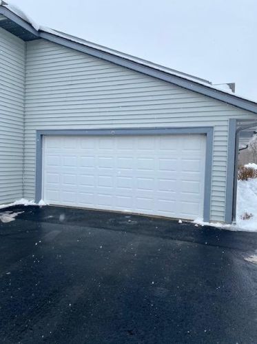 340 Auburn Meadows Ct, Campbellsport WI  53010-3534 exterior