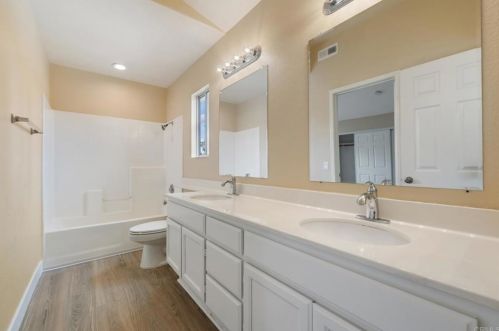 5166 Via Malaguena, Oceanside CA  92057-2636 exterior