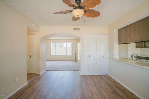 5418 Beck Ln, Glendale, AZ 85306-2504