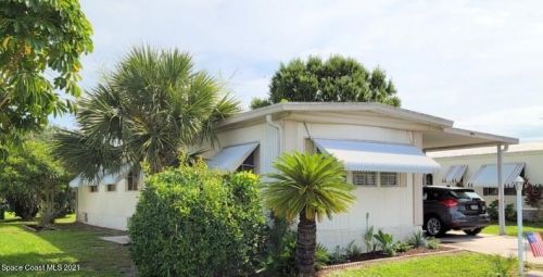 440 Seagull Dr, Sebastian, FL 32976-7482