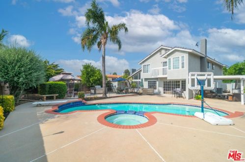 1766 Wilson Ave, Upland CA  91784-1724 exterior